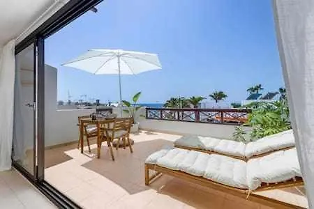 Sea View アパート