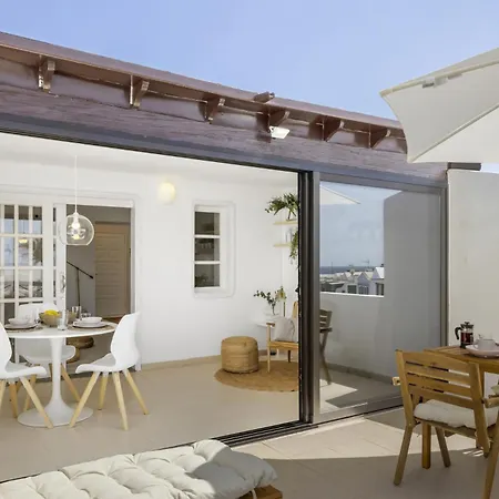 Apartment Sea View *