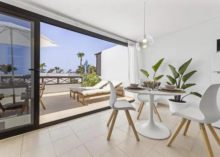 Sea View Apartment Puerto del Carmen (Lanzarote)
